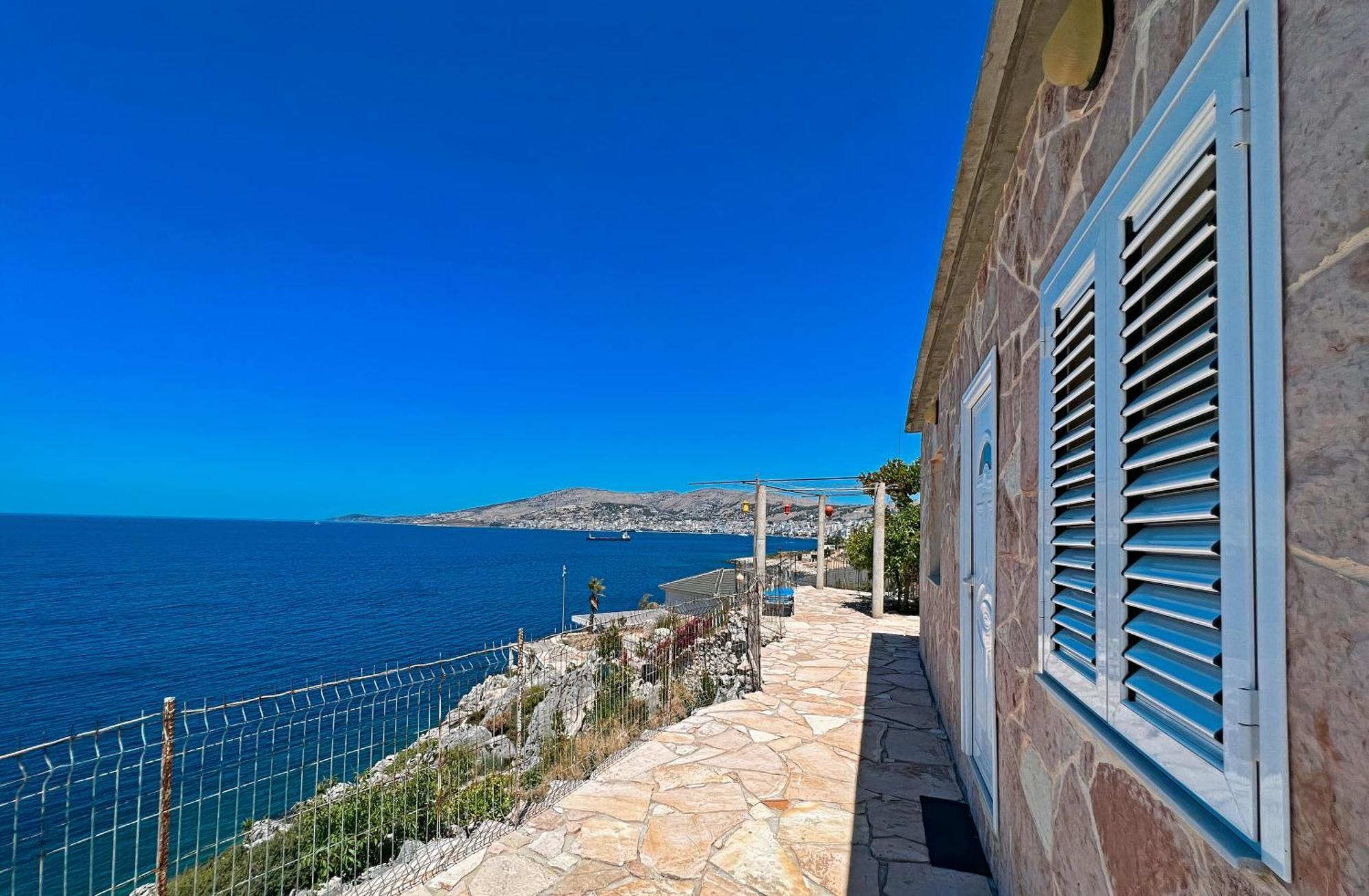 Prive Hill Saranda Villa Buitenkant foto